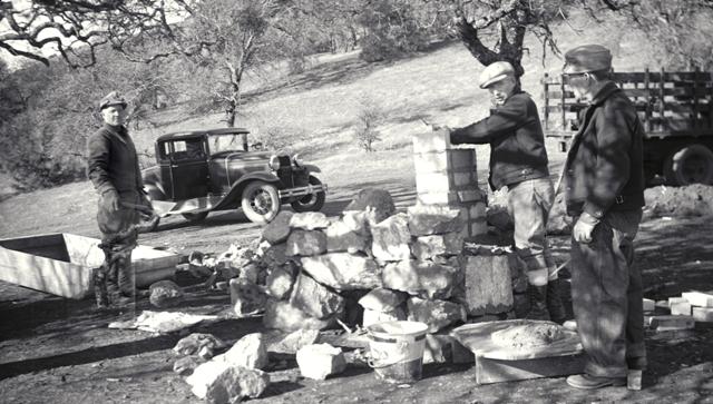 Company 1921V building a Diablo stove at the park