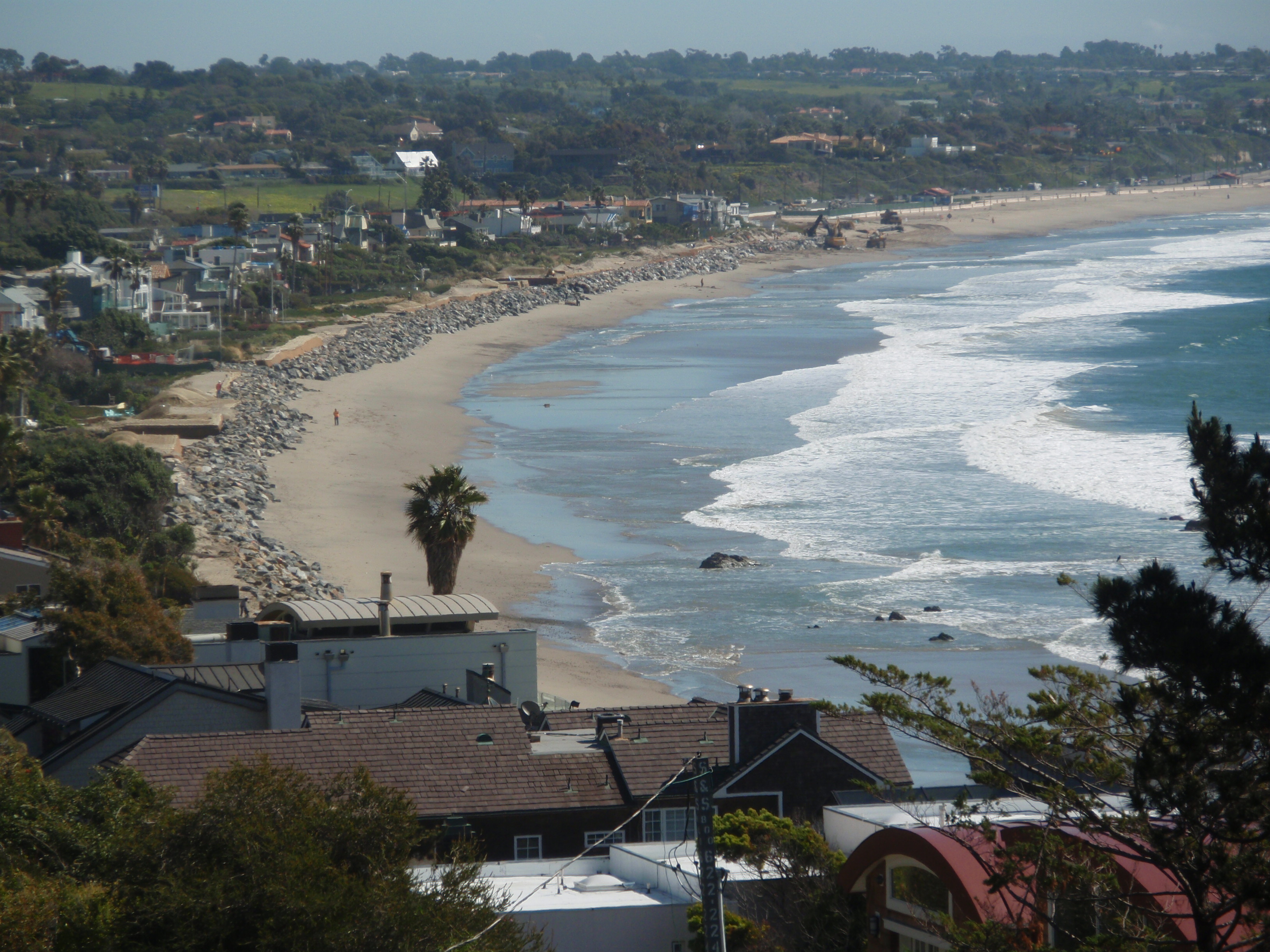 Image of Broad Beach eroding Image of Broad Beach eroding