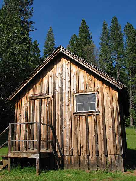Rental cabin for visitors. Reserve through Reservations link on park web page. Thumbnail: Rental cabin for visitors. Reserve through Reservations link on park web page.