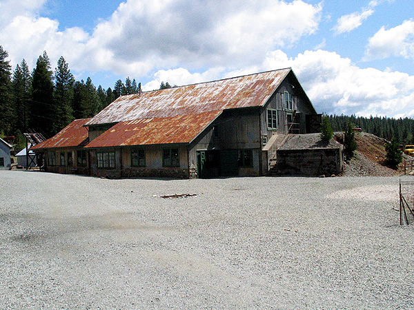 Building containing workshop and entrance to main mine shaft Thumbnail: Building containing workshop and entrance to main mine shaft