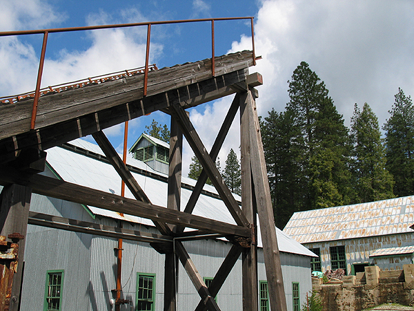 empire mine underground tour