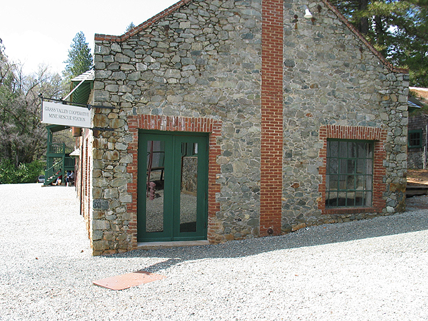 Image from Empire Mine SHP